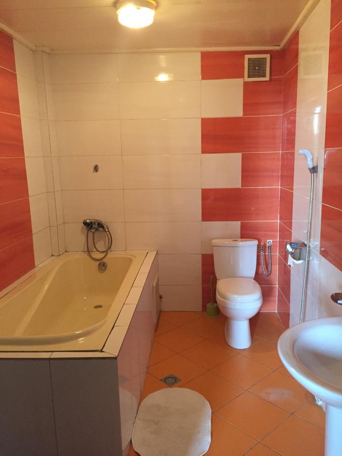 Hotel Lumiere Akwa Douala Exteriör bild